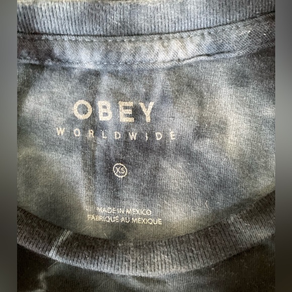 Obey navy blue tie-dye graphic T-Shirt, Make Art Not War, size XS, unisex - Picture 6 of 10